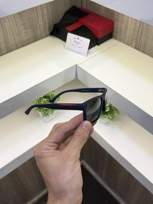 Prada Milano 26002