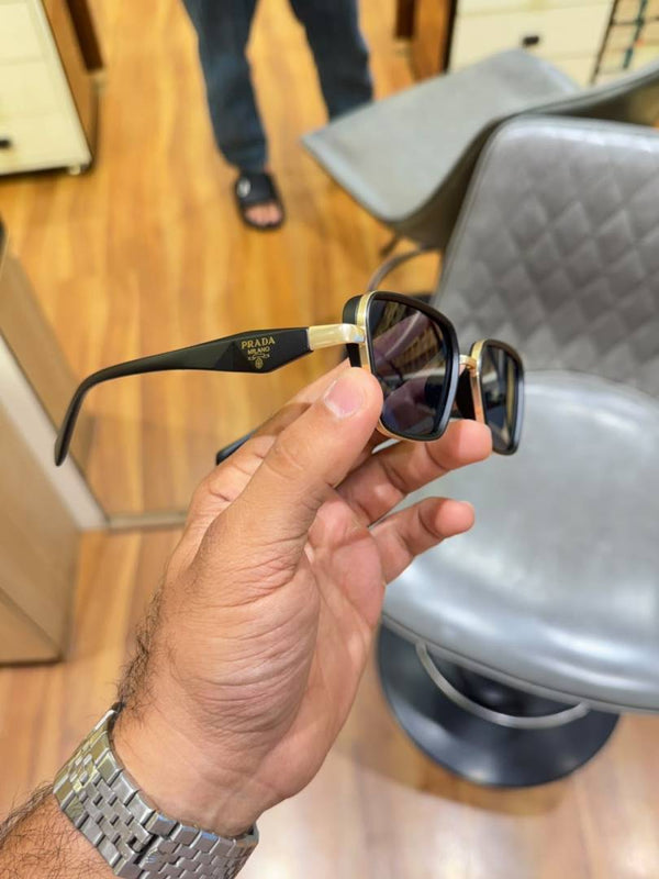 Prada 7381 gold black
