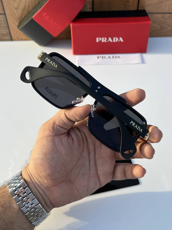 Prada_1296_gold_black