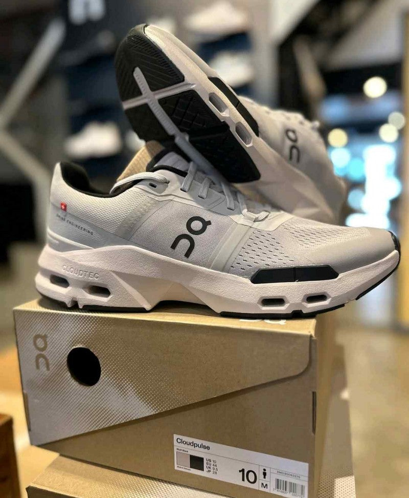 On Running Cloudpulse Running Shoes Wolf Black