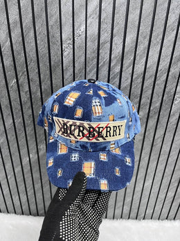 Burberry_Checks_Front_Logo_Premium_Unisex_Cap_With_Safety_Box