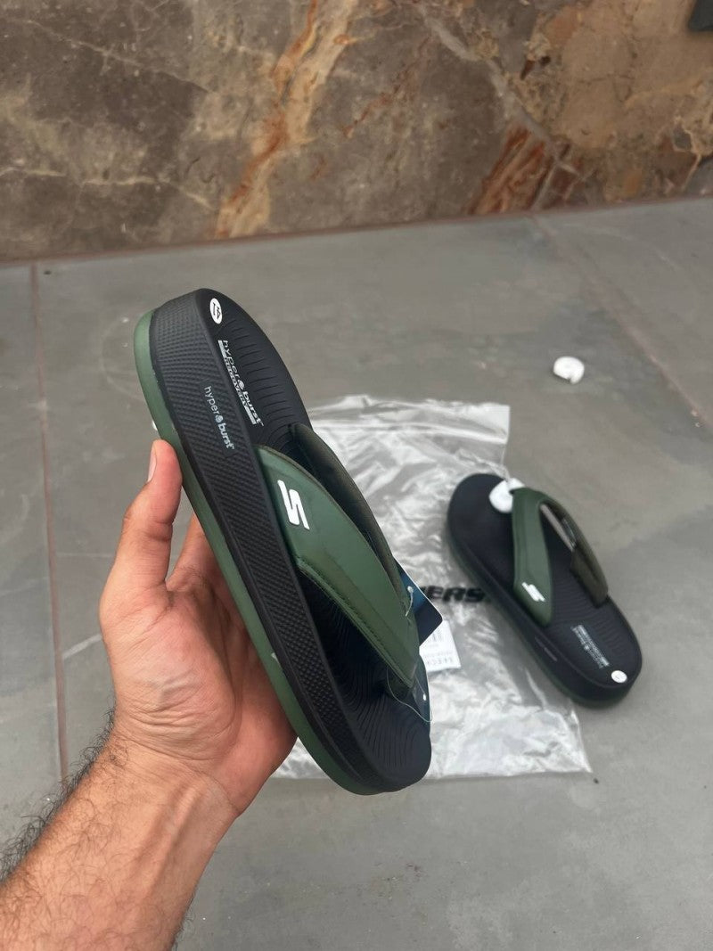 Skeecherss hyper burst simplex premium slides