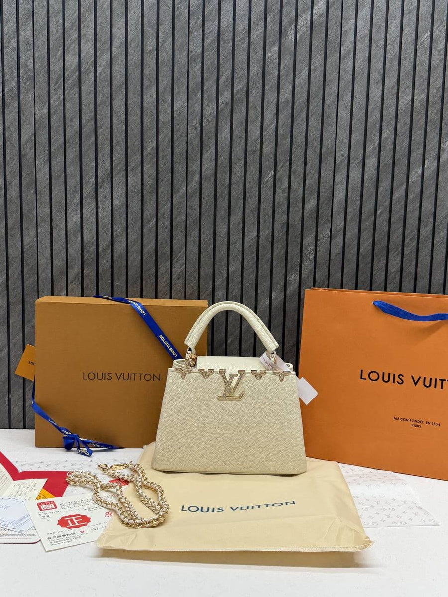 Louis Vuitton CB White Capucines Highend With OriginalBox & CarryBag