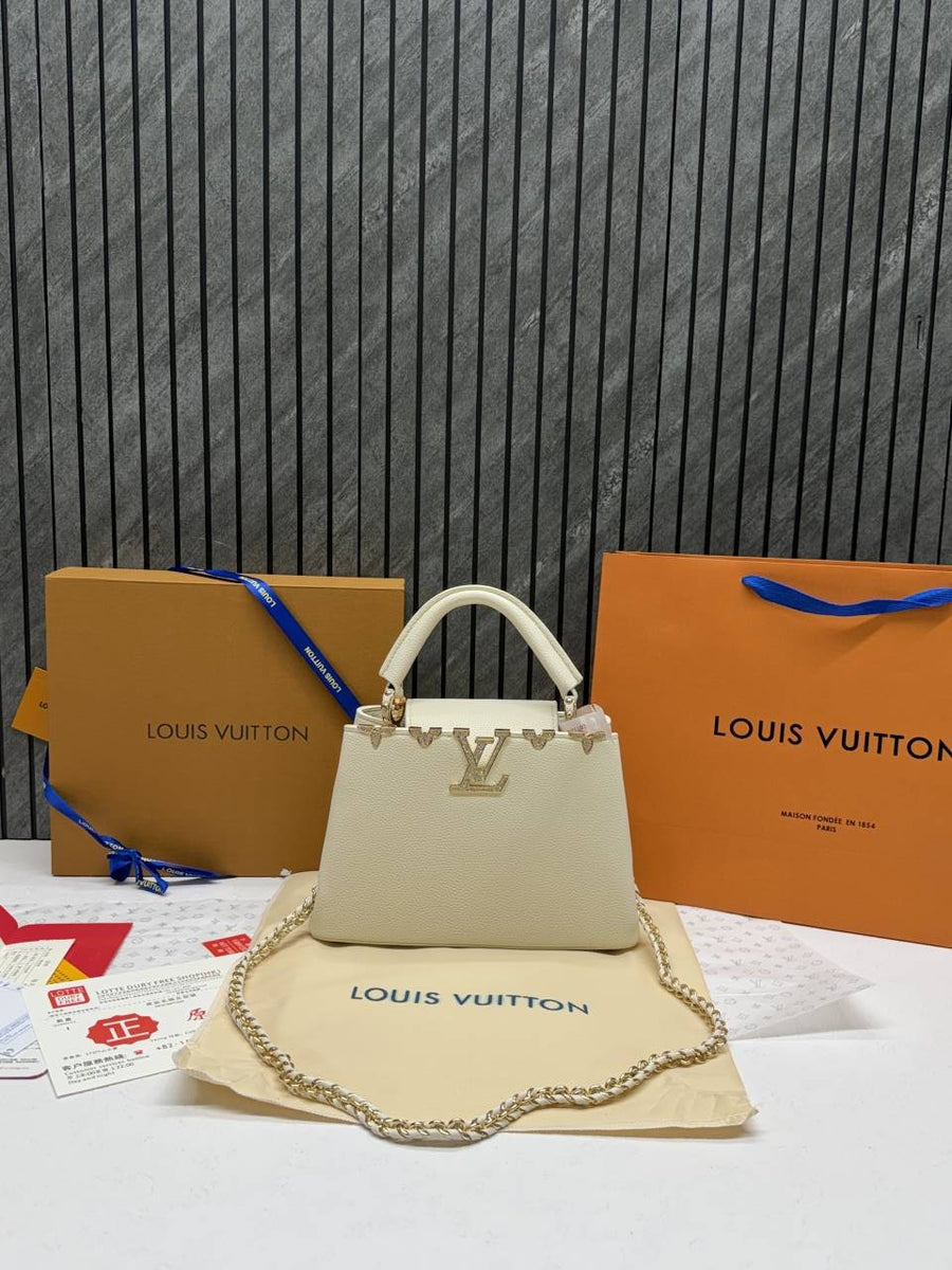 Louis Vuitton CB White Capucines Highend With OriginalBox & CarryBag