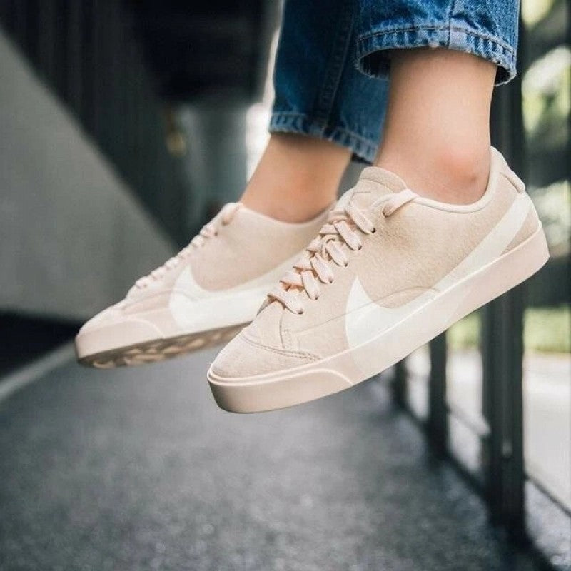 Nike_WMNS_Blazer_City_Low_LX_Guava_Ice
