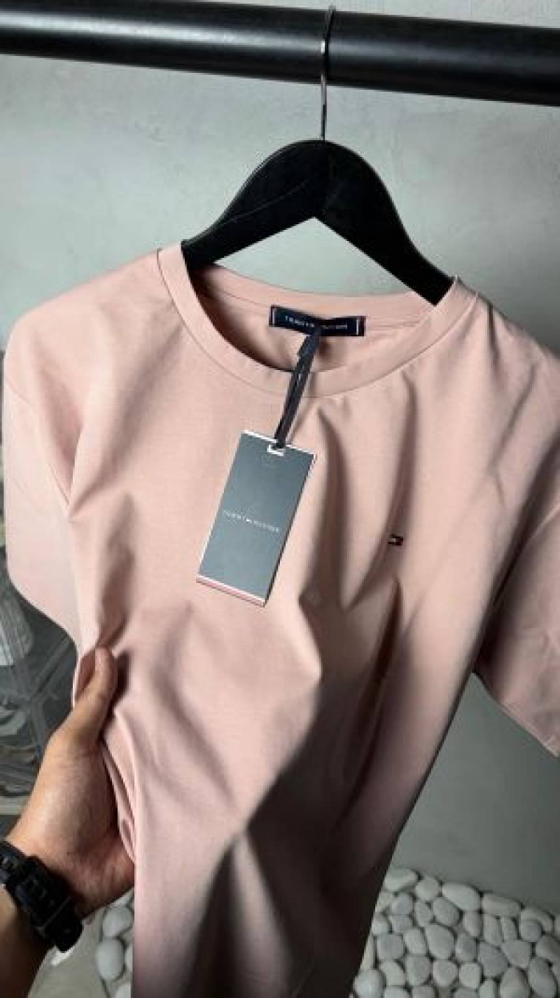 Tommy Hilfige-r Premium Round Neck T Shirt with OG Box Packaging 1577 Sale VS1000