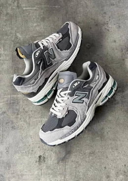 New balencee 2002R PROTECTION PACK GREY 553