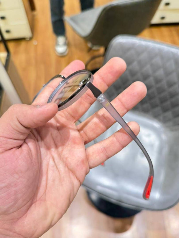 Ray-Ban 02 grey plano