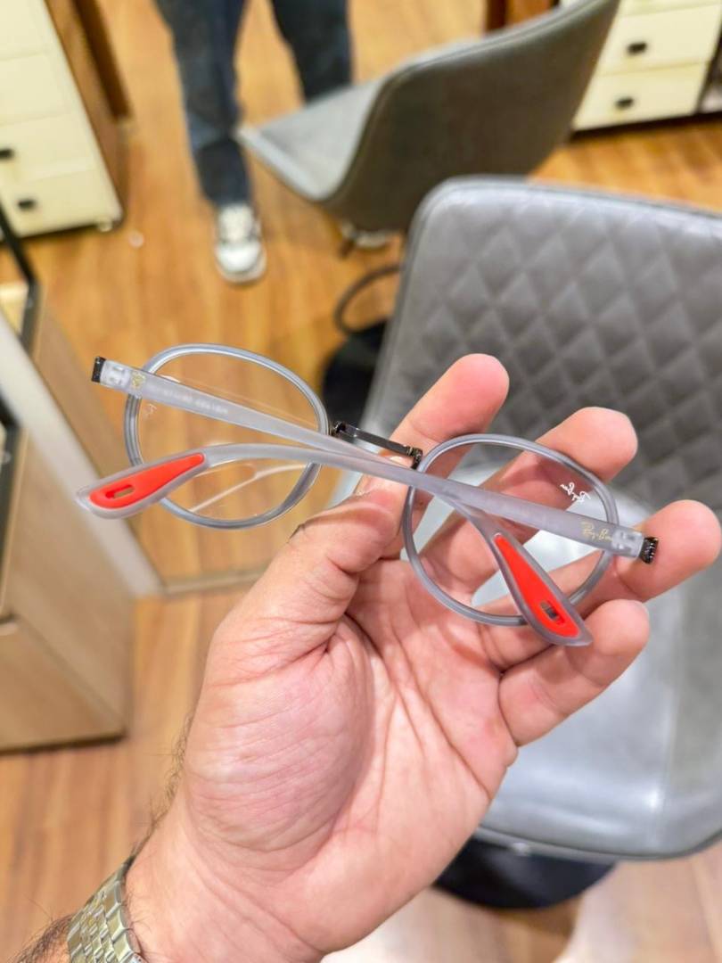 Ray-Ban 02 grey plano