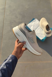 Skechers Mens Go Run Elevate 2.0 Sneaker