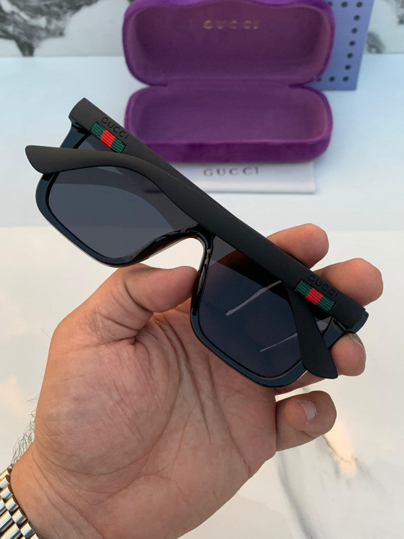 Gucci_21016_black