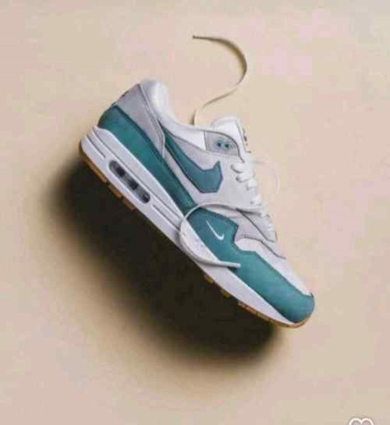 Nike Airmax 1 Swoosh Low Poly 224