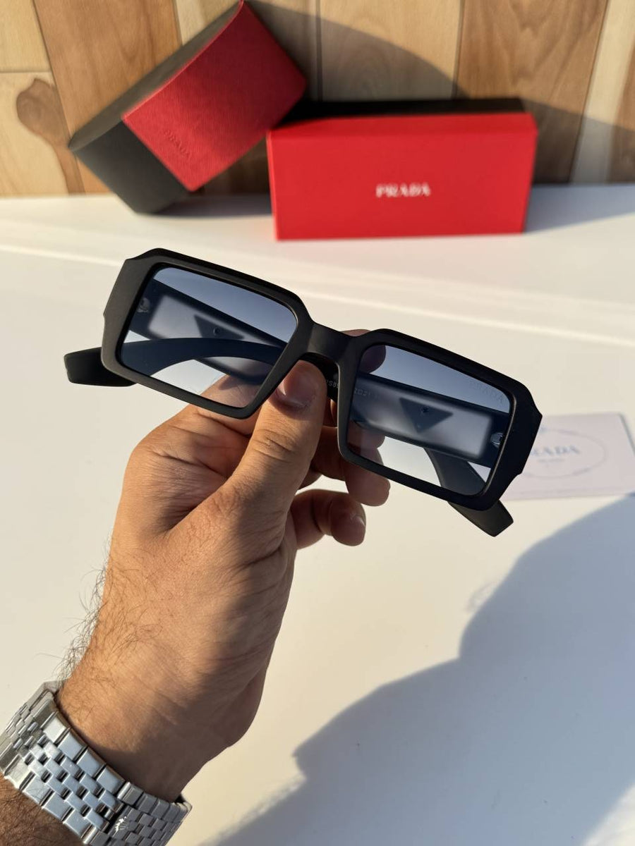 Prada_089_blue
