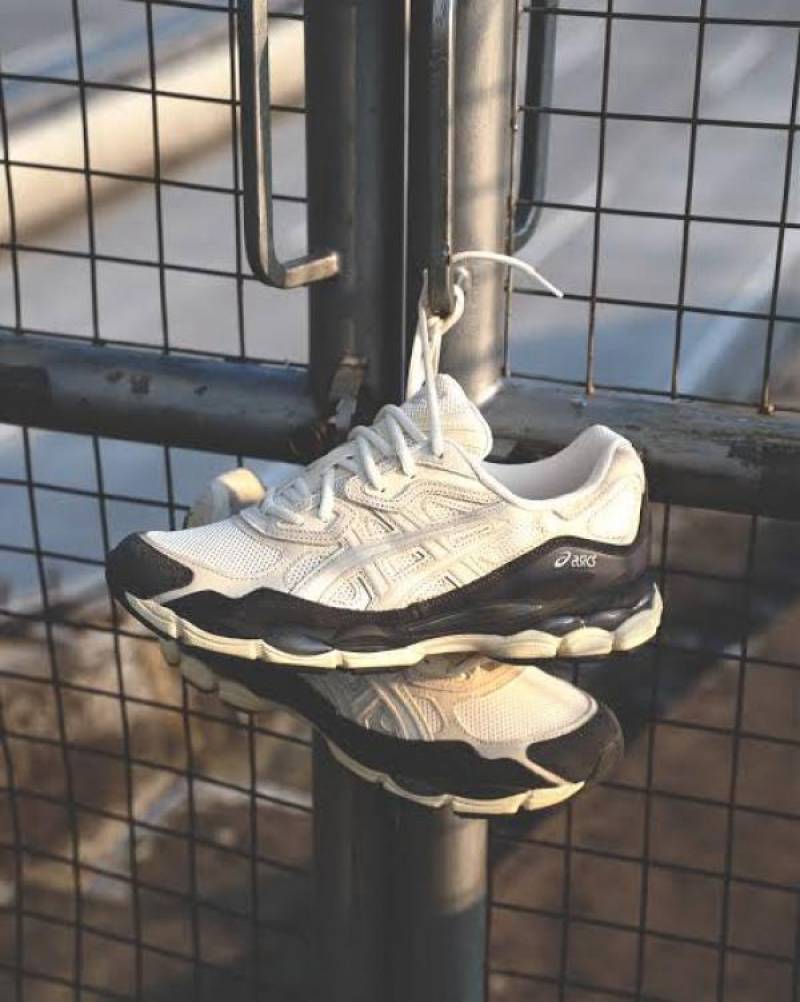 Asics Gel nyc white charcoal grey