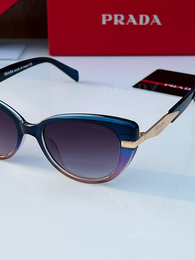 Prada_3373_blue