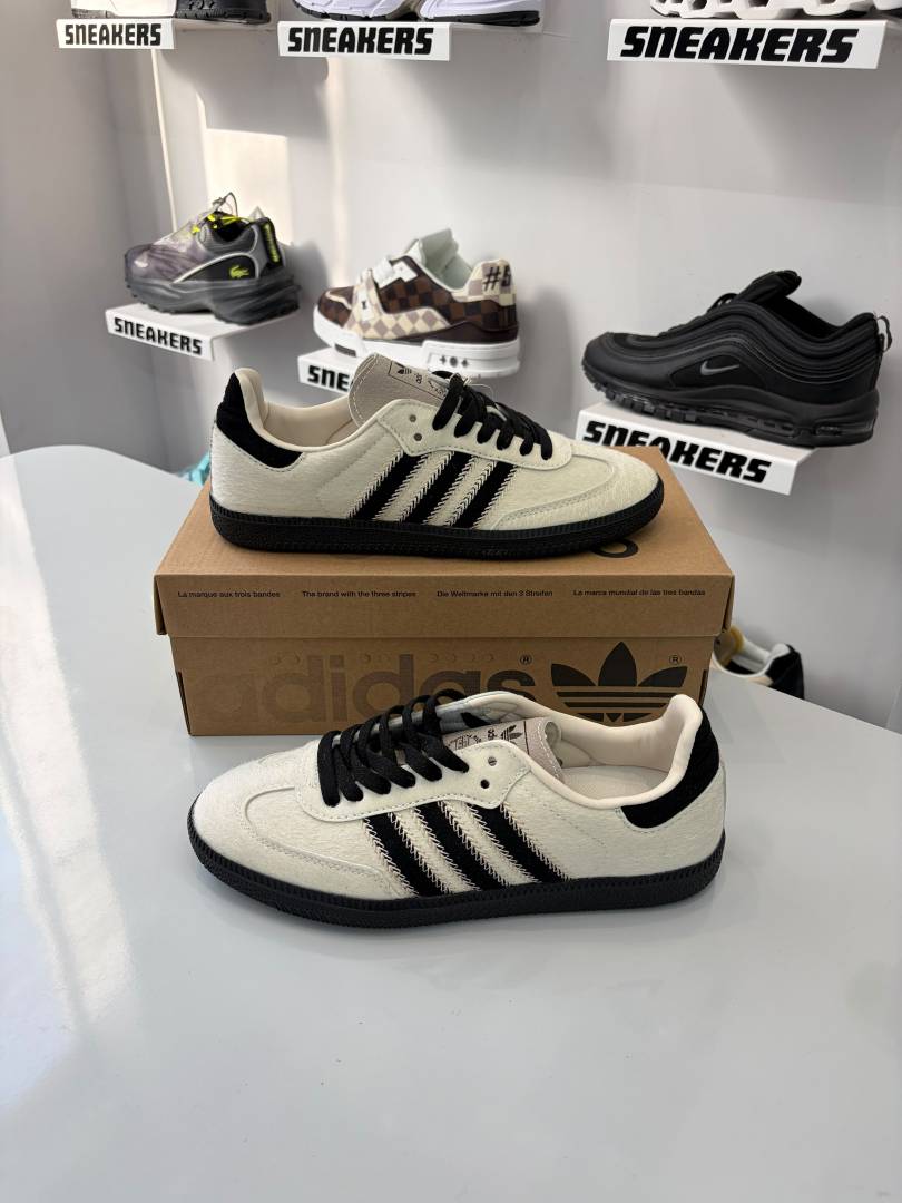 s Samba Wonder White Black 582