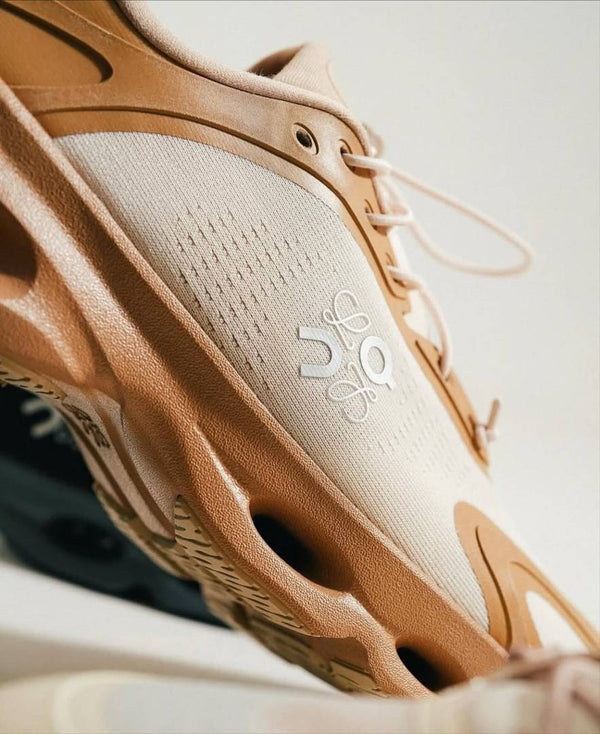 Loewe x On Cloudsolo Dark Sand Brown
