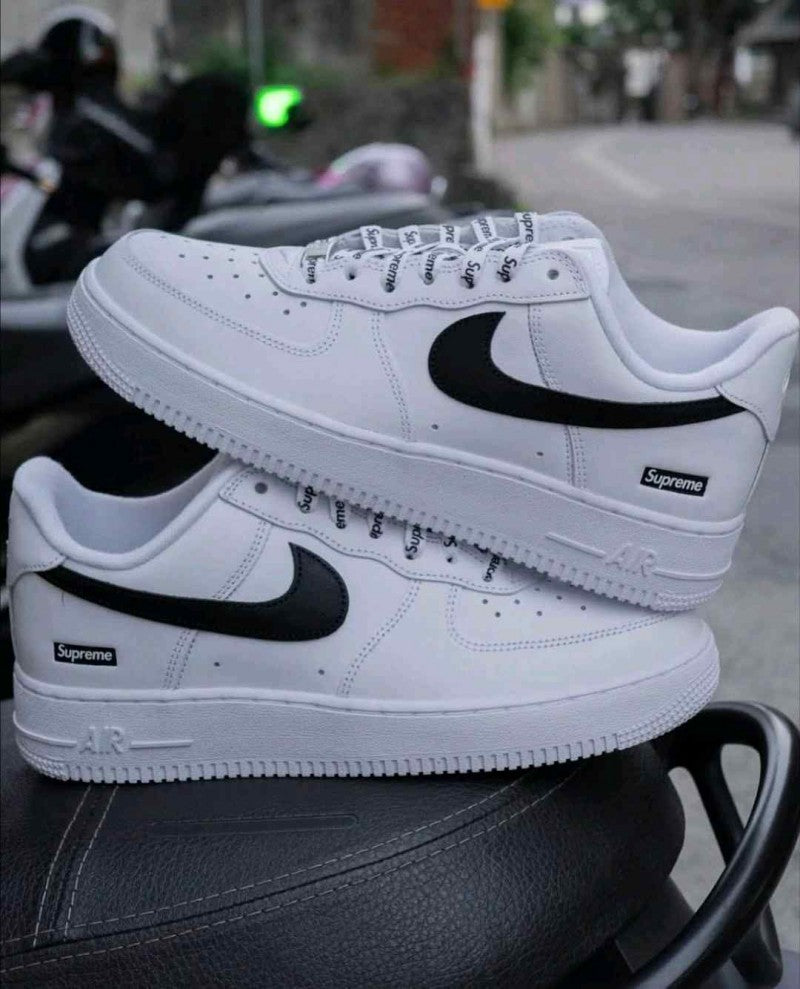 Supreme x Nikkee AirForce 1 Low White Black