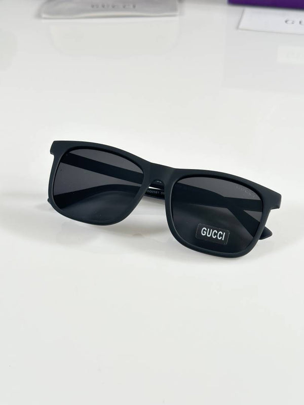 GG 0381 Mate Black