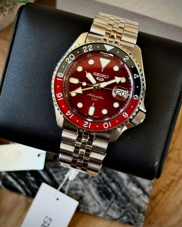 Seiko 5 Sprots Automatic