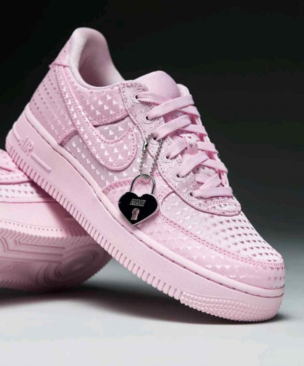 Nike AirForce 1 Low Valentines Day Pink foam