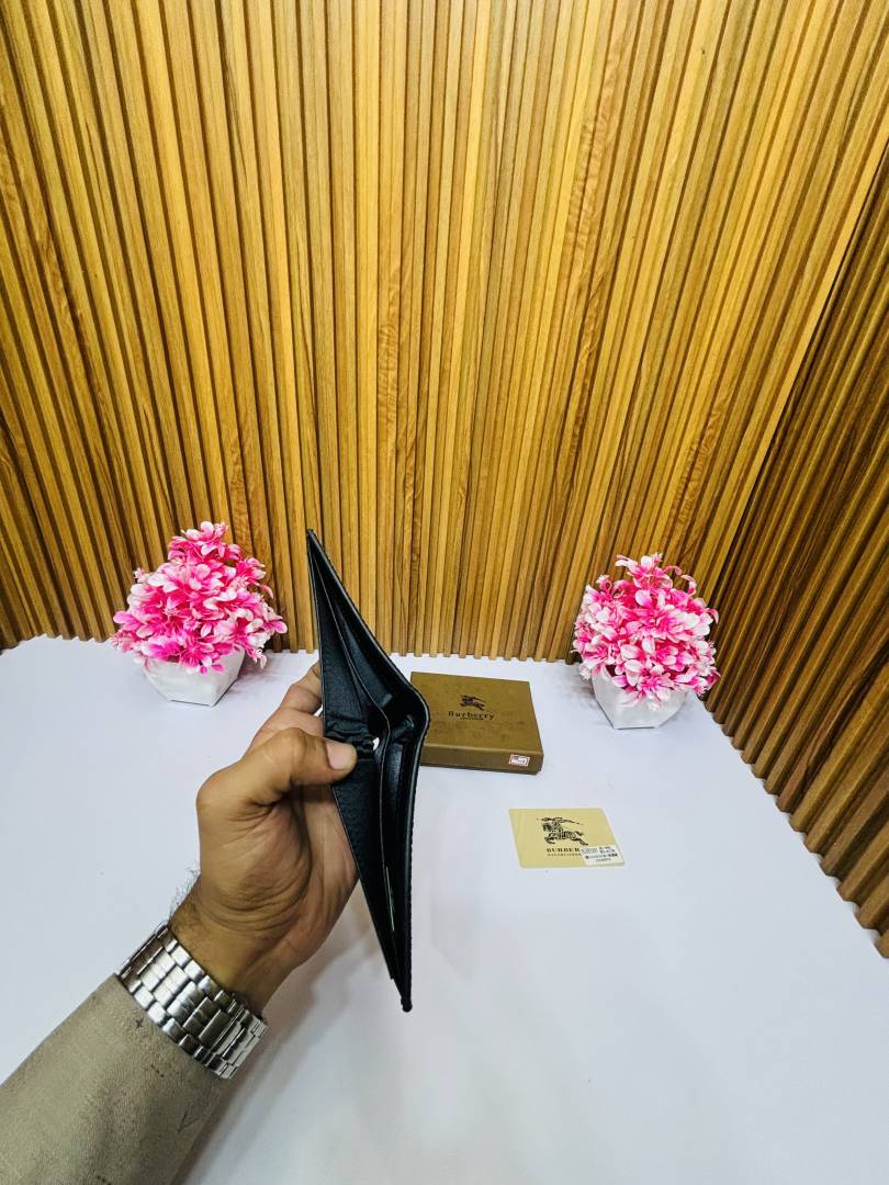 119 BURBERRRY PREMIUM QUALITY WALLET