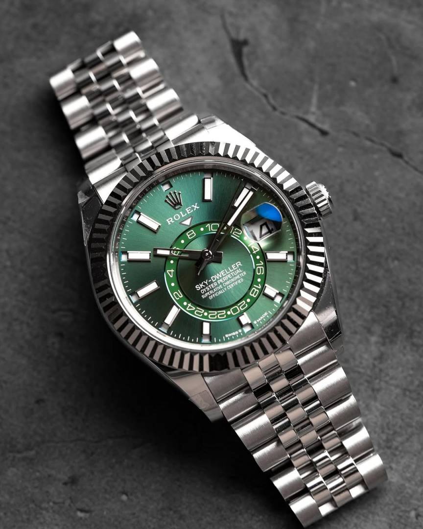 Rolex Oyster Perpetual Sky Dweller Silver-Green