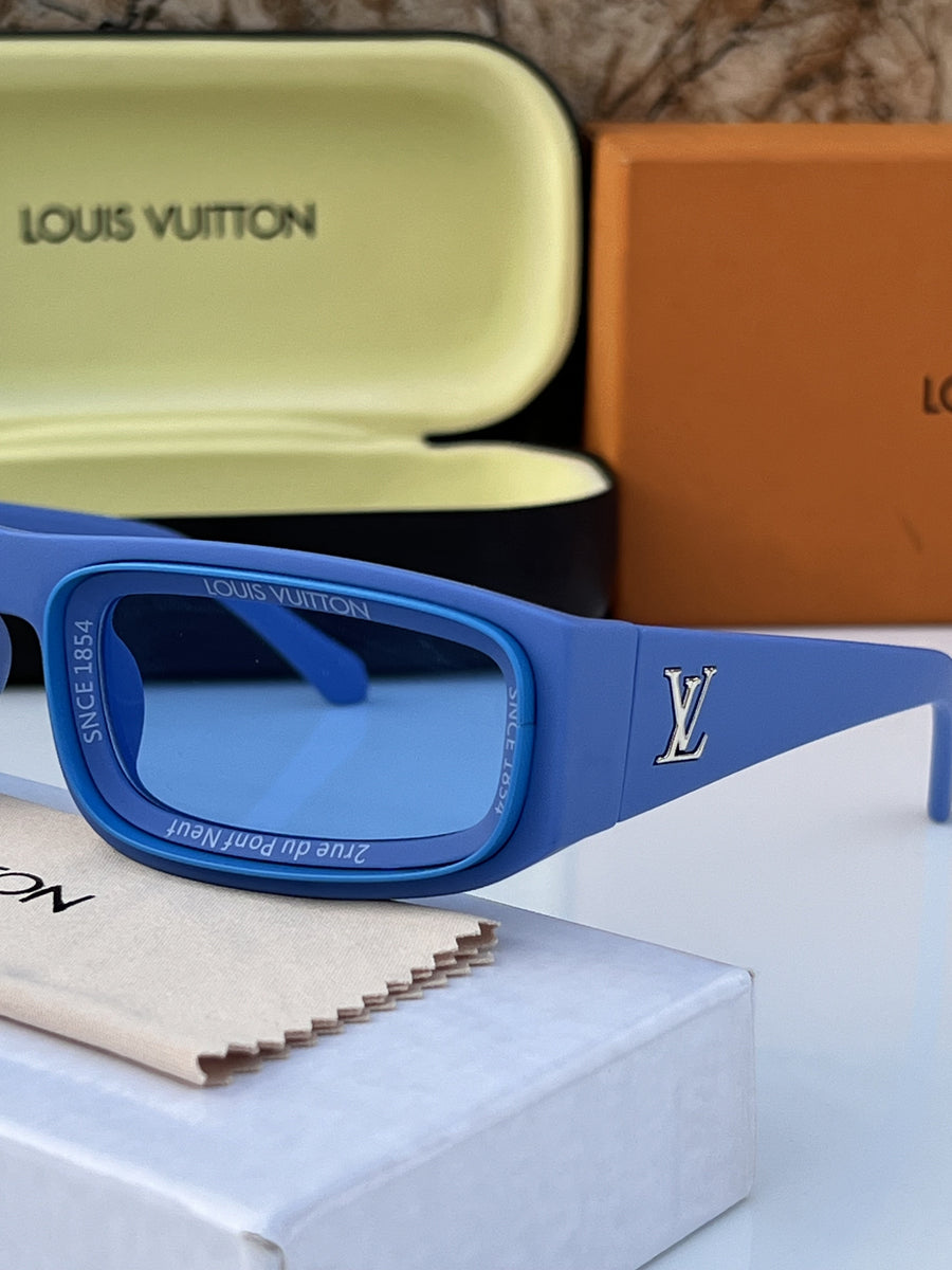 Louis Vuitton_6190_blue