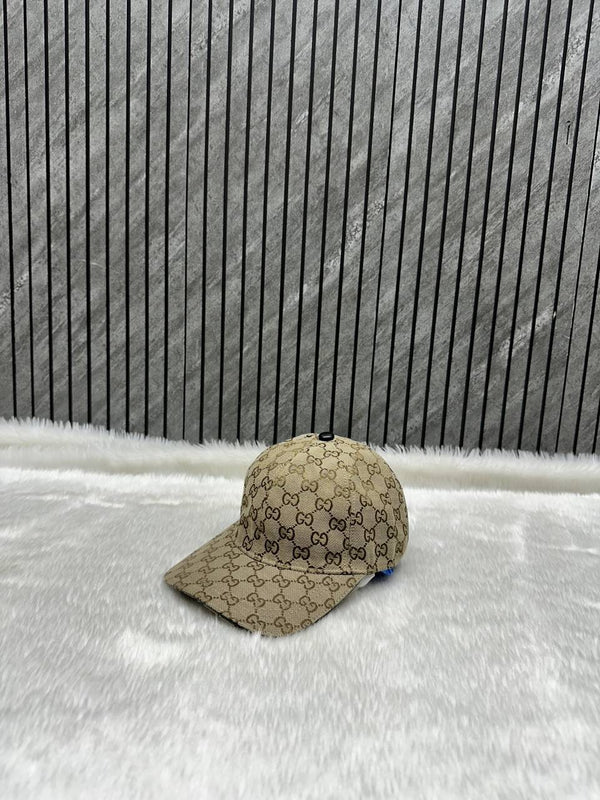 Gucci_GG_All_Over_Monogram_Premium_Unisex_Cap