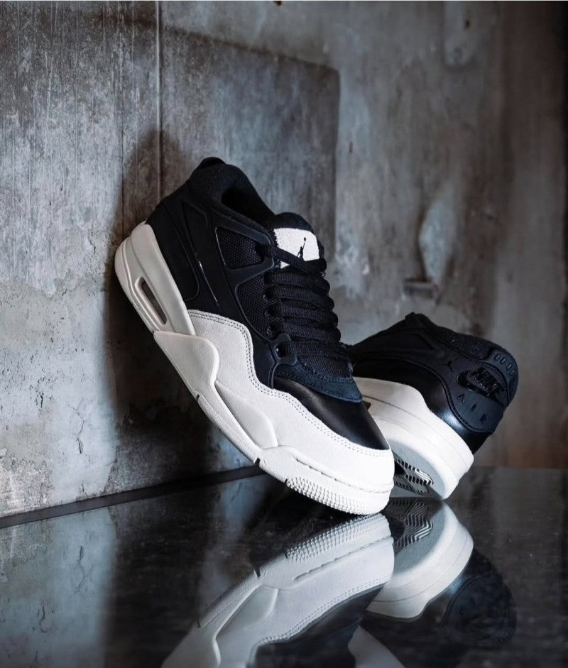 Air Jordan 4 RM Light Bone