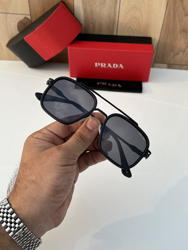 Prada_374_full_black
