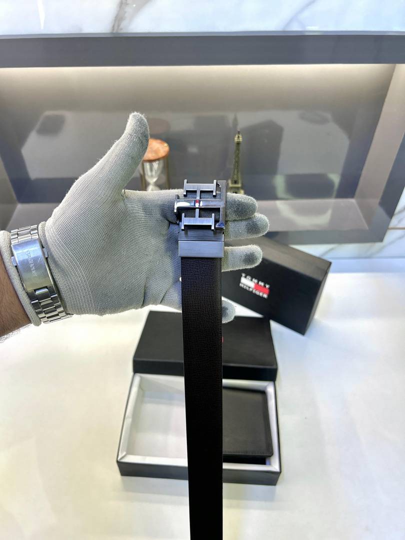 Tommy Hilfigar Black Wallet & Belt Combo Fa 391