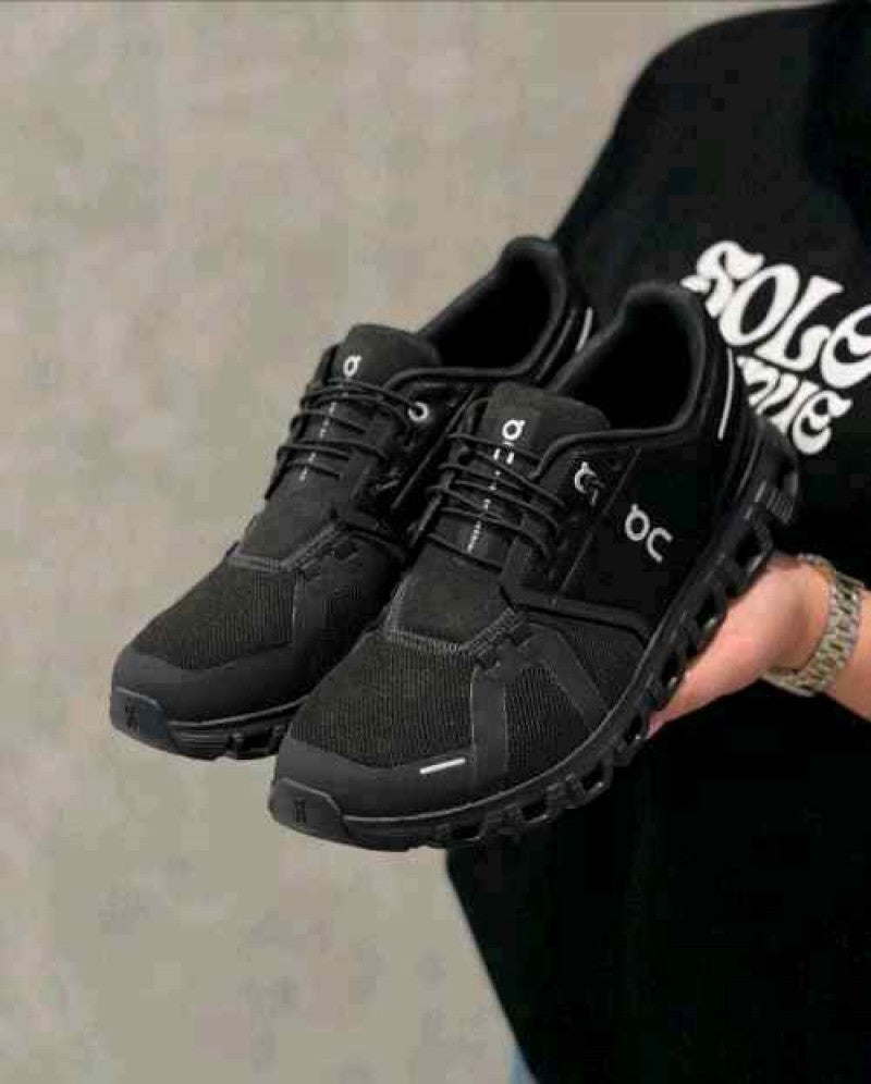 On Running Cloud 6 Waterproof Full Black 162