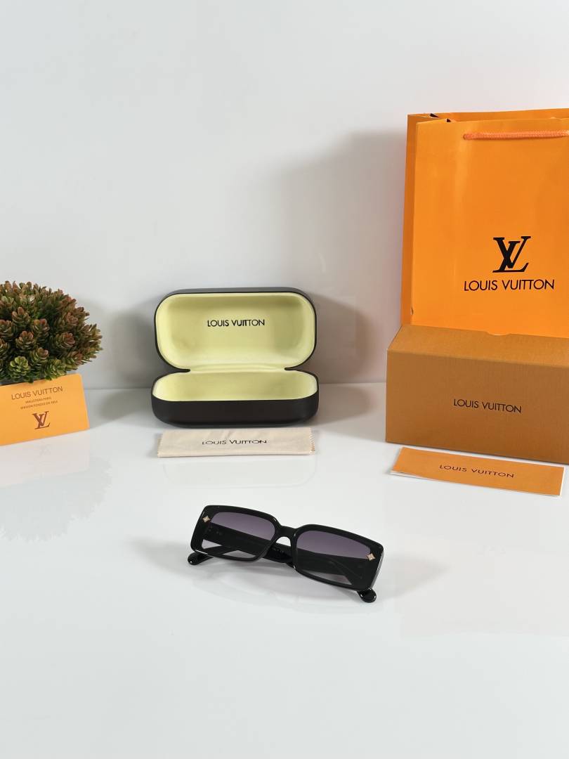 LV WMNS 5513 Black DC