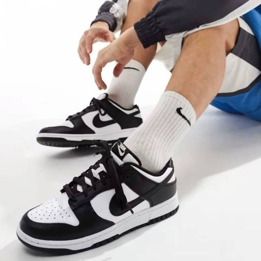 Nike sb dunk panda woman s leather quality