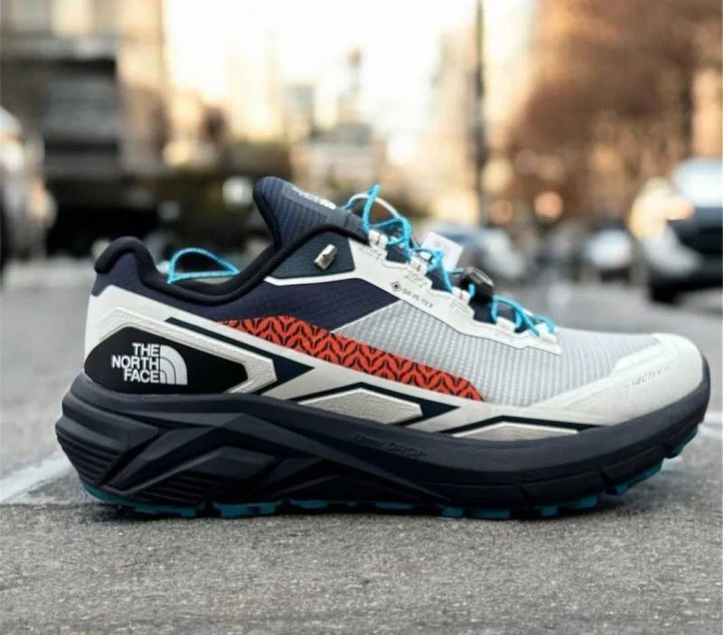 The North Fase Vectiv Gore Tex blue