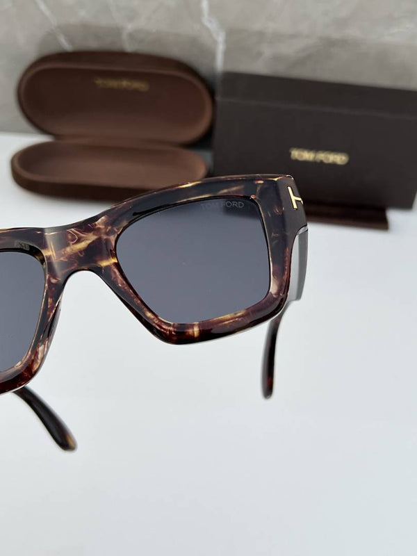 Tomfor 4184_tigerblack