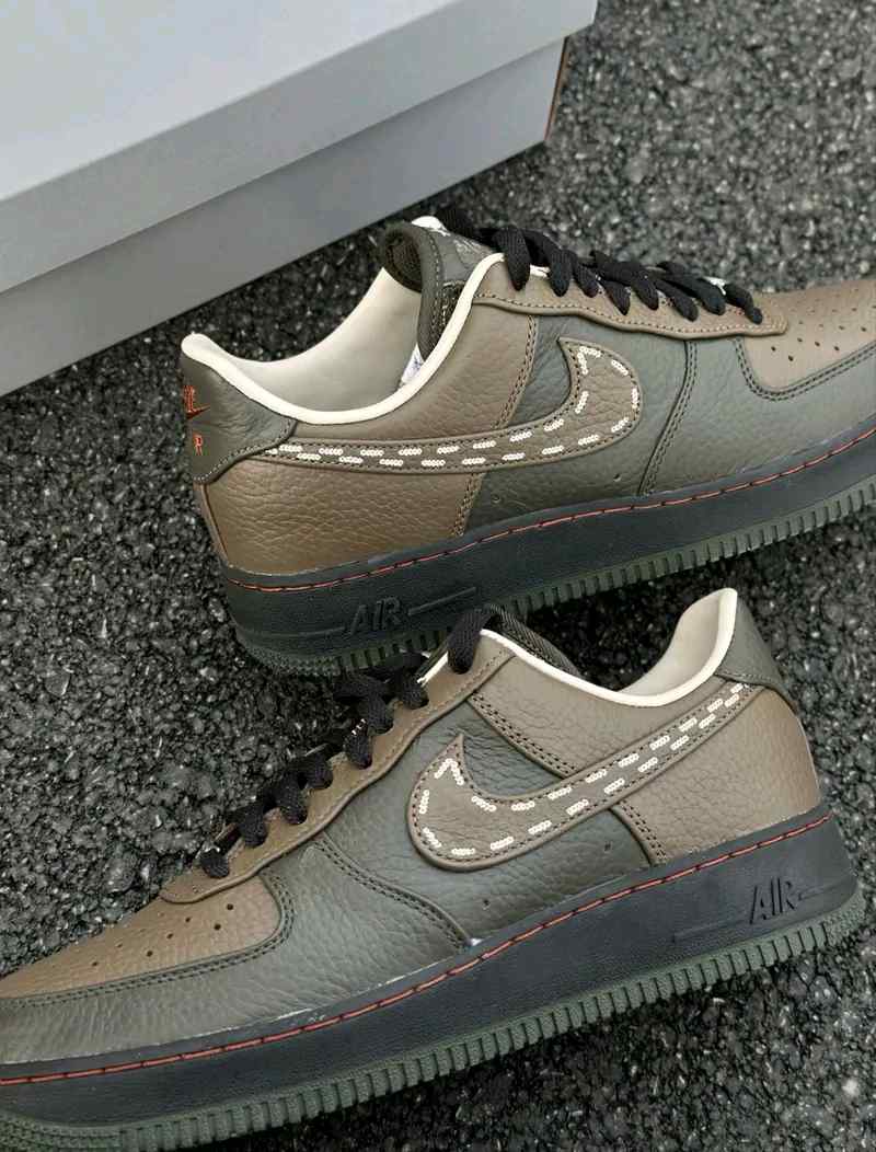 Nike AirForce 1 Sequoia