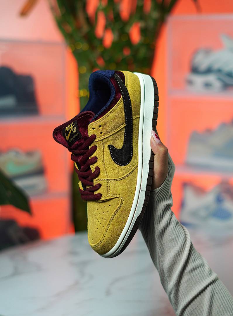 Nike SB Dunk Low Pro City Of Cinema