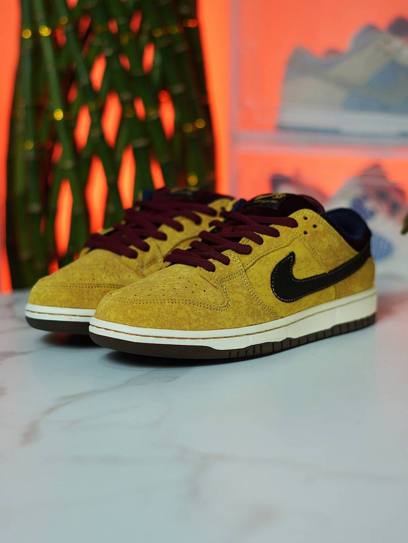 Nike SB Dunk Low Pro City Of Cinema