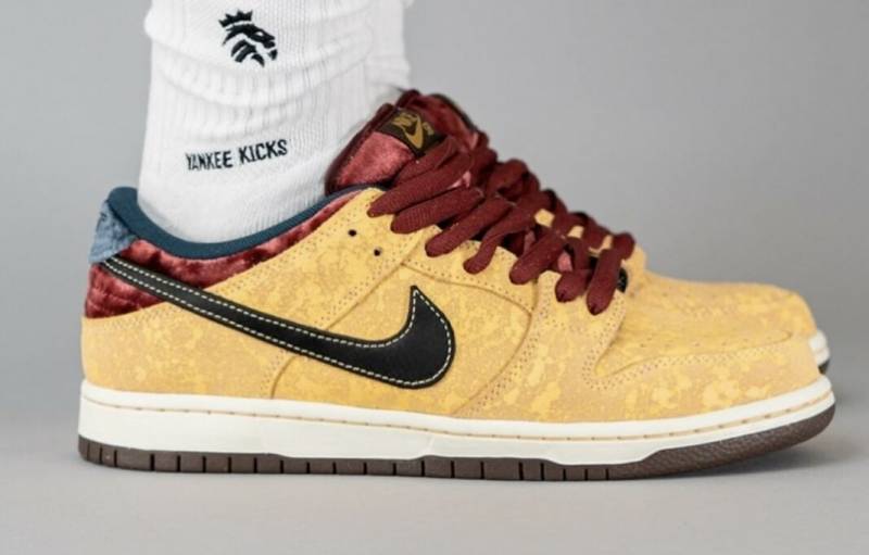 Nike SB Dunk Low Pro City Of Cinema
