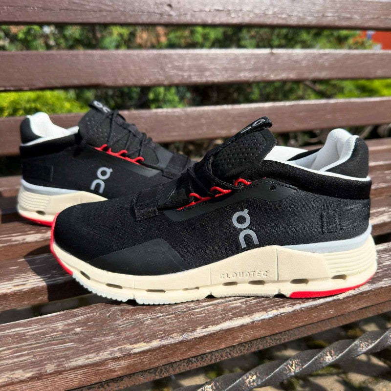 On Running CloudNova Black Red 1305