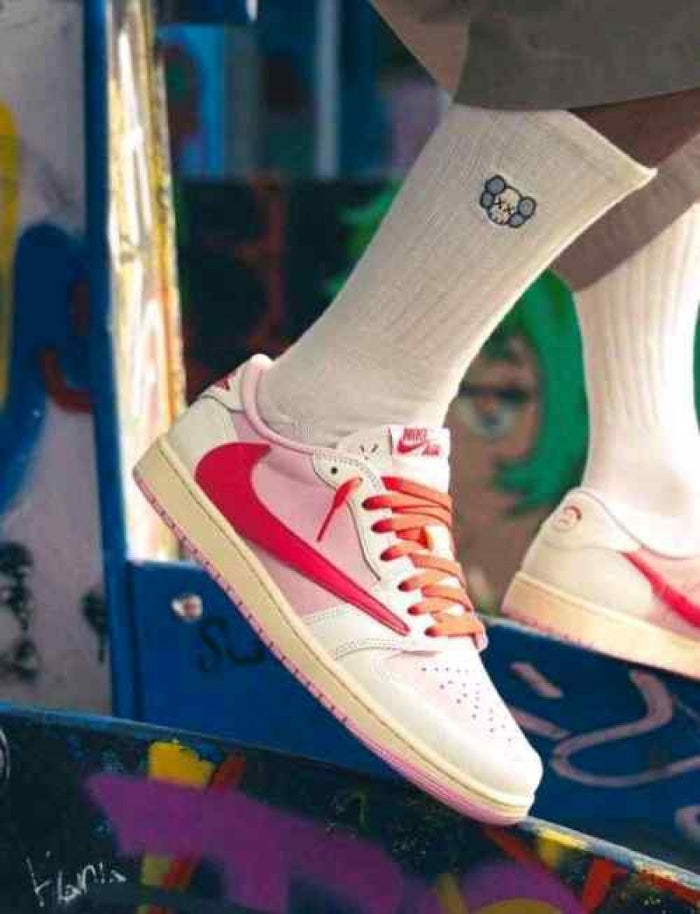Nike Air Jordan 1 Travis Scott Tropical Pink Semi UA Quality 761