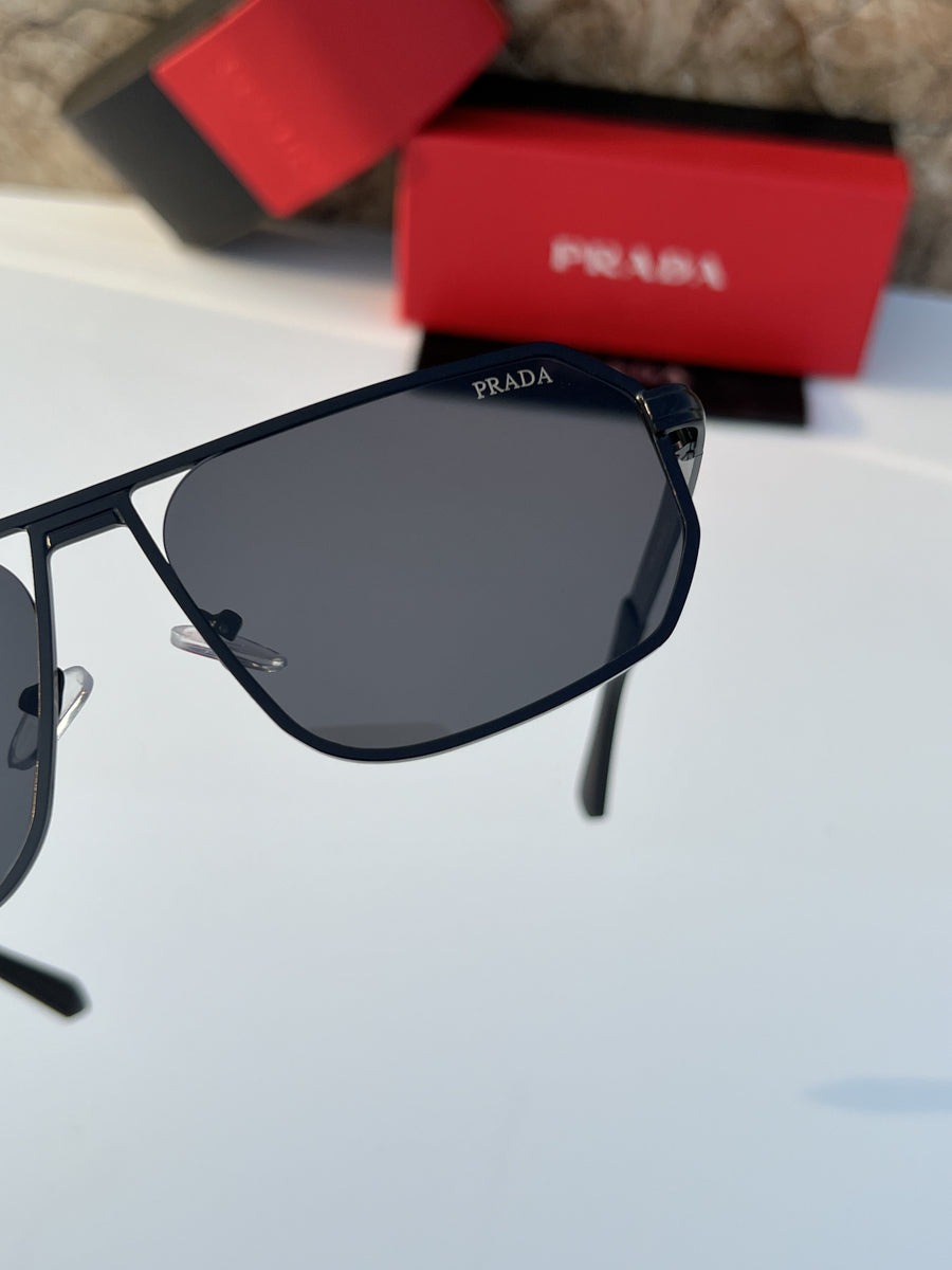 Prada_7994_full_black
