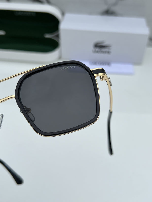 Lacoste_9239_gold_black
