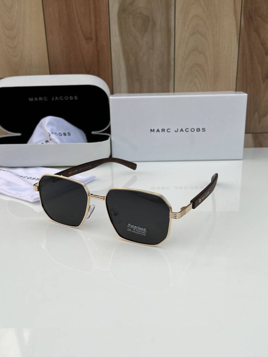 Marc_jacobs_14103_gold_black