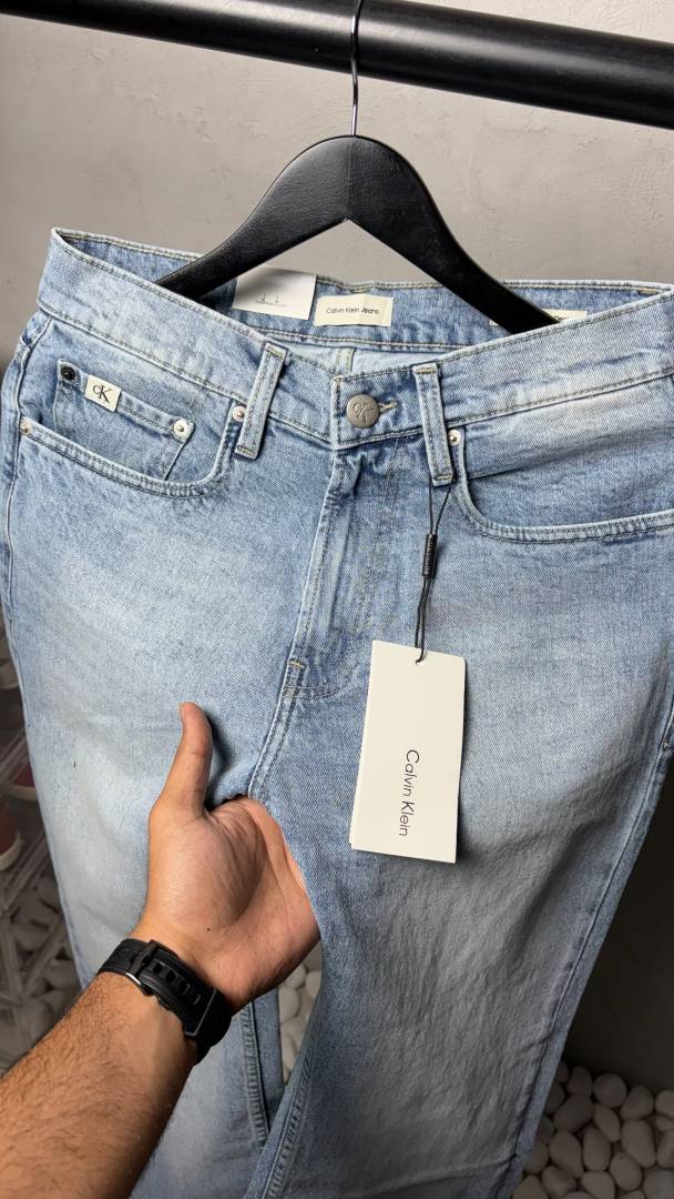 Calvin Klein Premium Straight Fit Denim Jeans 2829