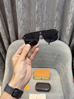 Louis Vuitton Model 2031 Premium sunglass