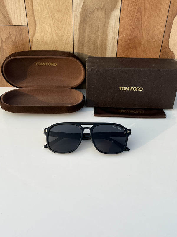 Tom forr_8802_black