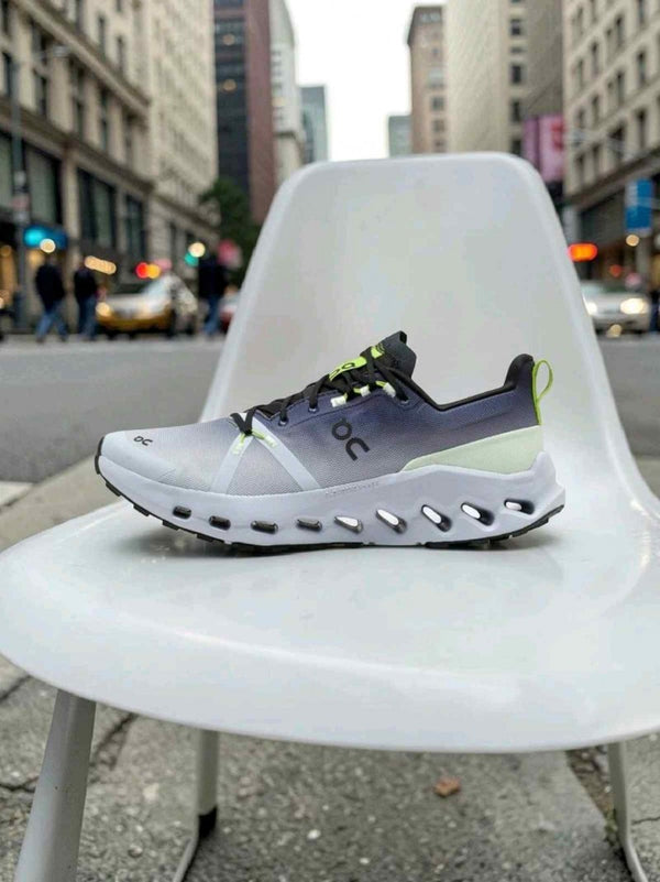 On Cloudsurfer Trail Blue 2618